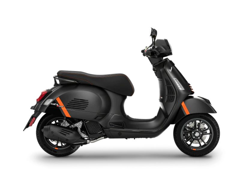 VESPA GTS SUPER 125 (10)