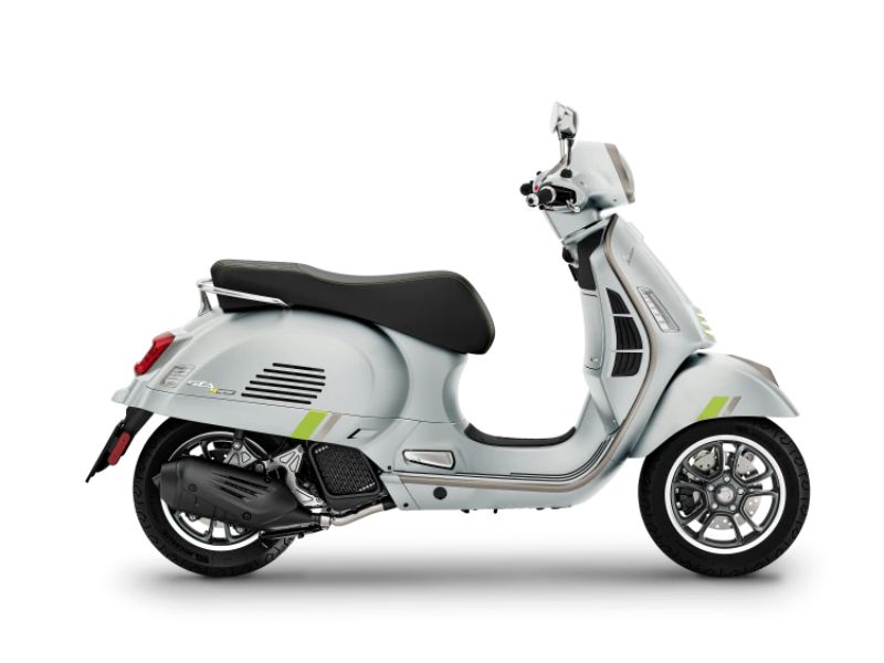 VESPA GTS SUPER 125 (4)