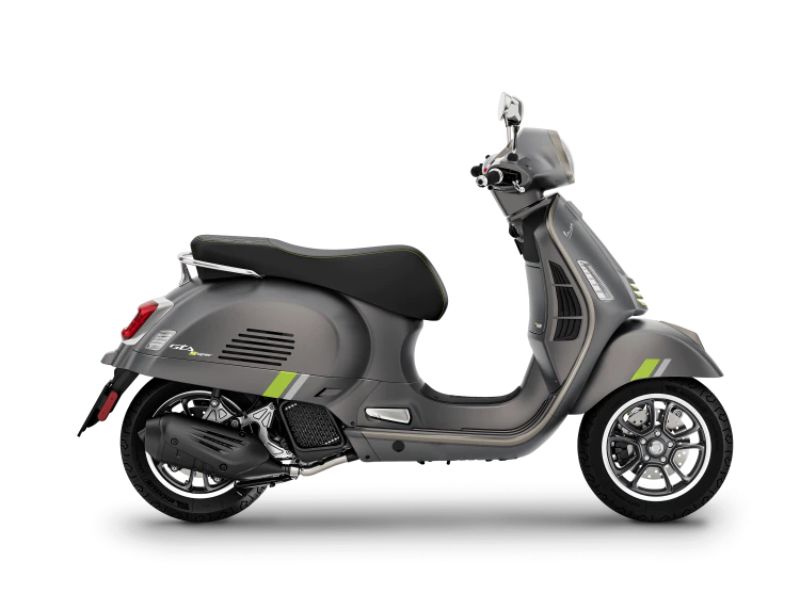 VESPA GTS SUPER 125 (5)