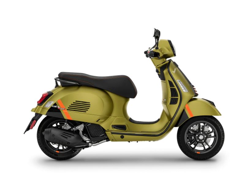 VESPA GTS SUPER 125 (6)