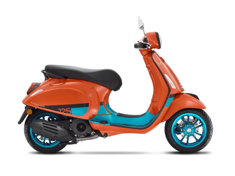 VESPA PRIMAVERA 125 (6)